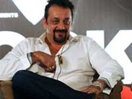 Sanjay and John as celebrity guest in KBC 4