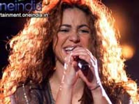 Anil trying to rope in Shakira for No Problem