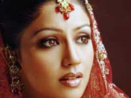 Debina attends Gurmeet's engagement party