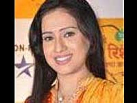 Varsha will suffer a miscarriage in Yeh Rishta...