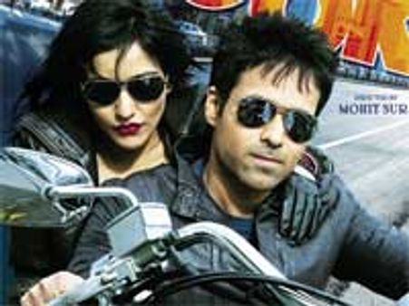 Subhash K Jha reveals true colour of Crook