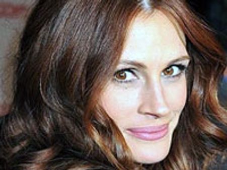 Julia Roberts kids tonsured in India