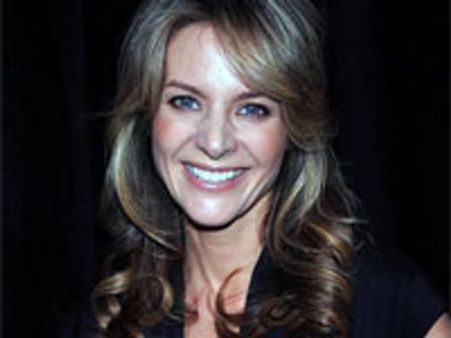 Glee star Jessalyn Gilsig ends marriage