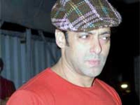 Salman faces the wrath of the IT Department