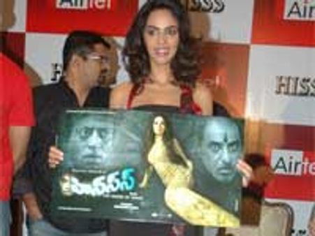 Mallika Sherawat promotes Hisss in Andhra Pradesh