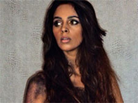 Mallika Sherawat goes nude in Hisss