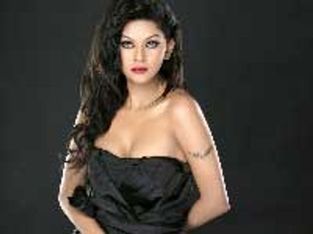 I am not like Rakhi Sawant- Sakshi Pradhan