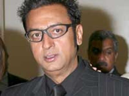 Gulshan Grover to act opposite Salma Hayek