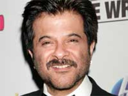 Anil Kapoor turns into a playboy?