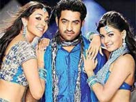Junior NTR's Brindavanam impresses Vijay