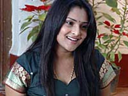 Ramya walks out of Gubbi's Johny Mera Naam