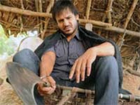 Rakta Charitra collects 5 cr in 5 days