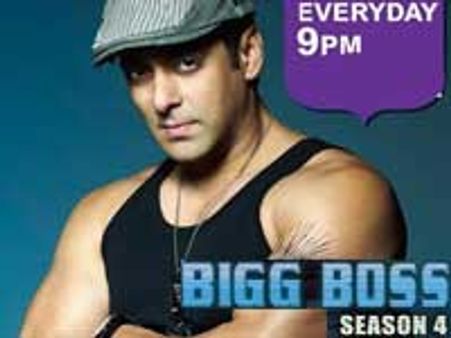 Bigg Boss 4: In and out of love