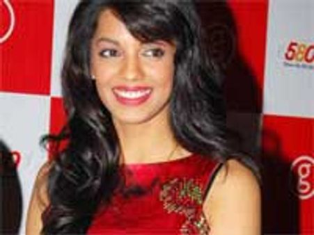 Mugdha Godse endorsing Herbalife?