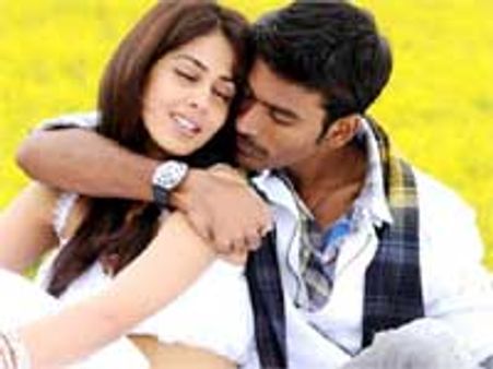 Dhanush's Uthama Puthiran lands in caste trouble