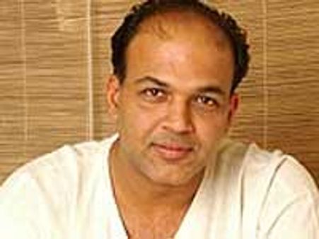 Casting trouble keeps Gowariker's Buddha on hold