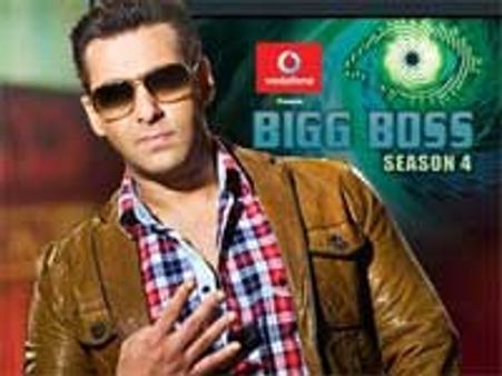 Salman slammed for hosting Bigg Boss 4
