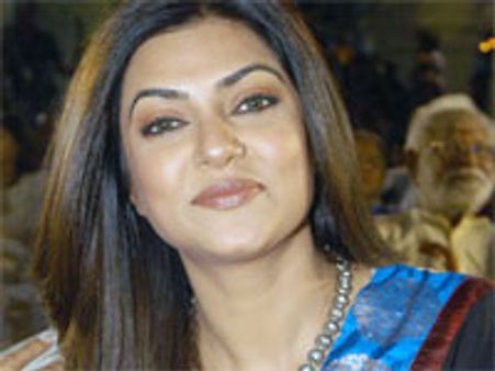 Sushmita is brand ambassador of Jafra Ruchi