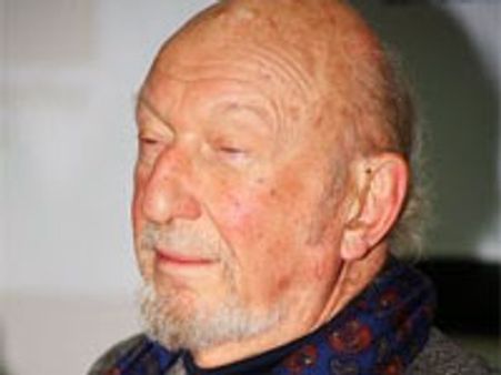 Empire Strikes Back director Irvin Kershner dies aged 87