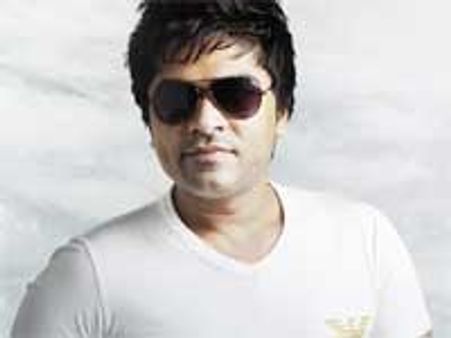 Silambarasan pinning high hopes on Vaanam