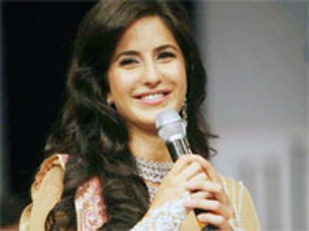 Katrina taking Tees Maar Khan to Bigg Boss