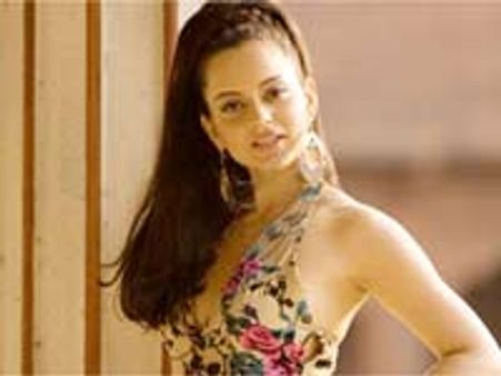 Game first promo to be released with No Problem