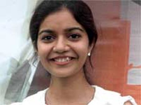 Swathi happy being youth icon