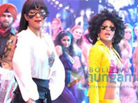 No Problem makers accused of copying poster