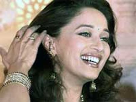 Madhuri captured by Tees Maar Khan on JDJ 4