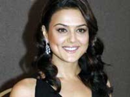 Preity Zinta celebrates birthday with Yuvraj Singh