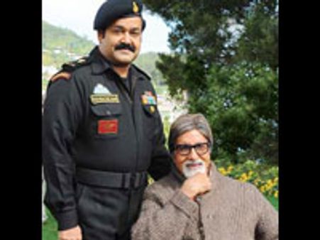 Amitabh, Mohanlal promote Kandahar in Mumbai