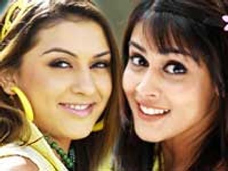 Genelia and Hansika are good friends!
