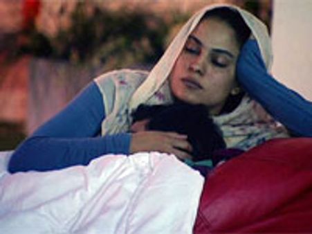 Ashmit-Veena head for a splits-villa on Bigg Boss 4