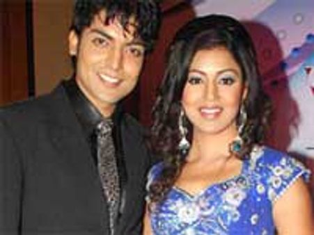 Gurmeet Choudhary misses beau Debina!
