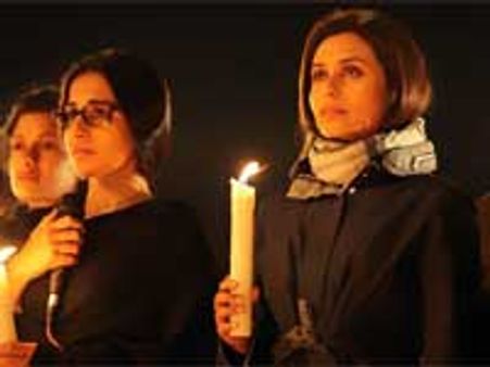 Rani Mukherjee-Vidya Balan passionate lip lock