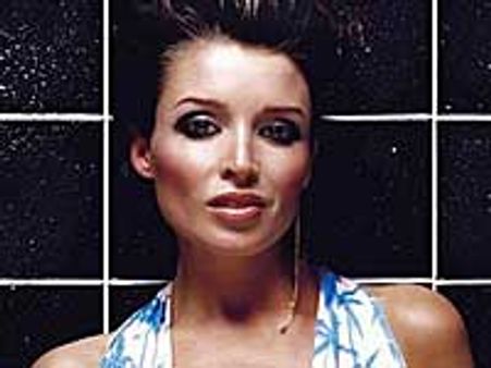 Dannii Minogue loves to dress Jennifer Aniston