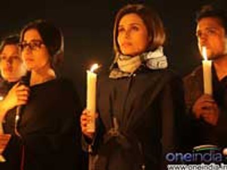 Rani Mukherjee kisses Vidya in public