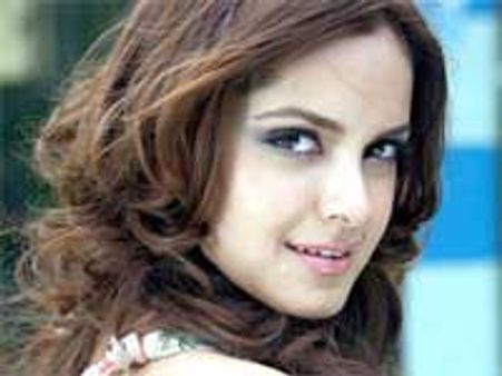 Shazahn Padamsee ready for glam roles