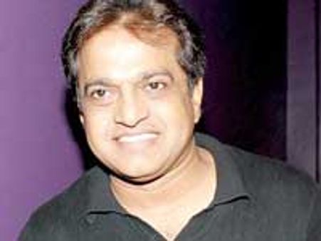 Vivek Shauq dies of heart attack