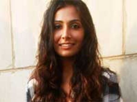 Aamir Khan is super smart, says Monica Dogra