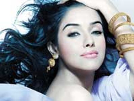 Asin Thottumkal hunts for PR agency