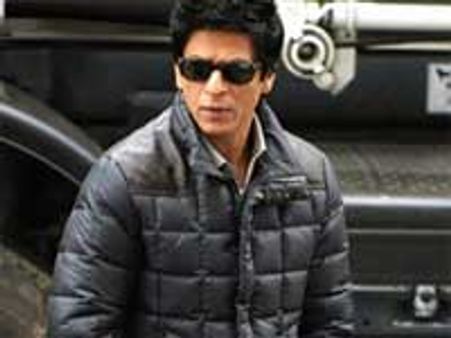 Shahrukh want to becomes gloriously global with Don 2