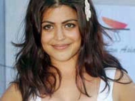 Shenaz to feature in an American soap opera