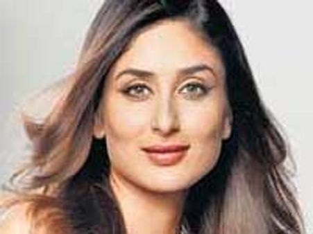 Kareena Kapoor replaces Priyanka Chopra