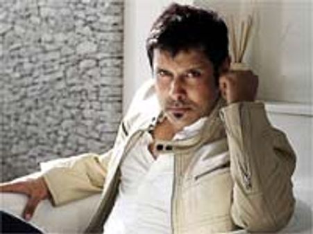 Vikram-Dharani teaming up again