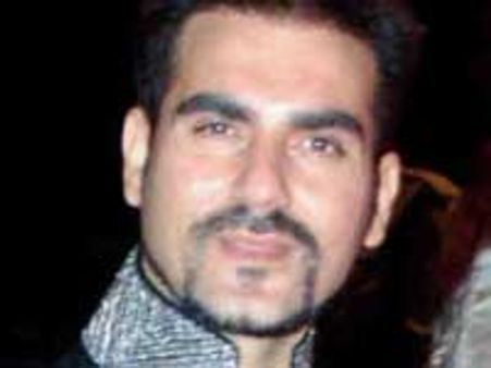 Gabbar Singh is Dabangg's remake, confirms Arbaaz Khan