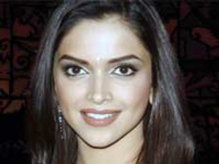Deepika too busy to act with Rajinikanth?