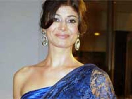 Pooja Batra files for divorce from hubby of 8 yrs