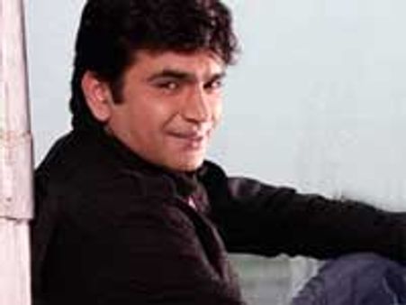 Raja arrested for assaulting Shweta, gets bail