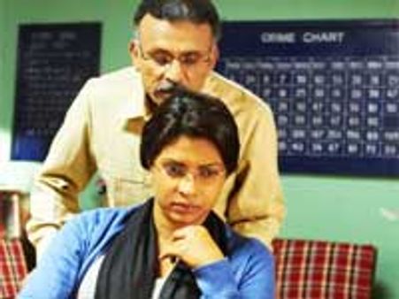 Priyanka vexed with Anu's kiss comment